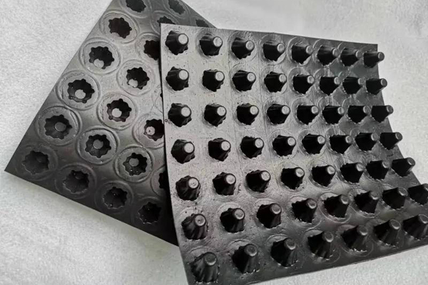 塑料排水板的安裝方向 第3張