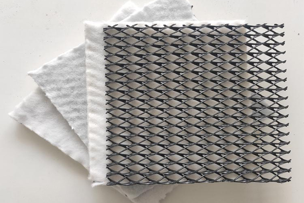 三維復(fù)合排水網(wǎng)有哪些規(guī)格?用在什么地方? 第3張