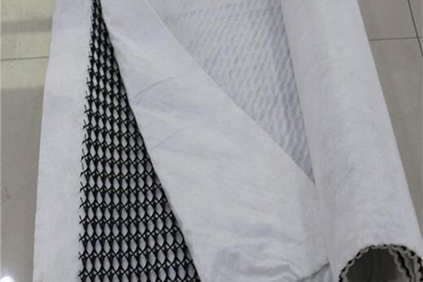 復(fù)合排水網(wǎng)是由幾個組件構(gòu)成的 第3張