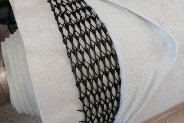 三維復合排水網和濾水網的區別 第1張