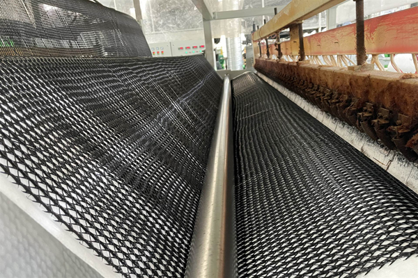 復(fù)合排水網(wǎng)可以用在哪些工程中 第1張