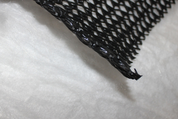 三維復(fù)合排水網(wǎng)在公路工程中有哪些應(yīng)用  第1張