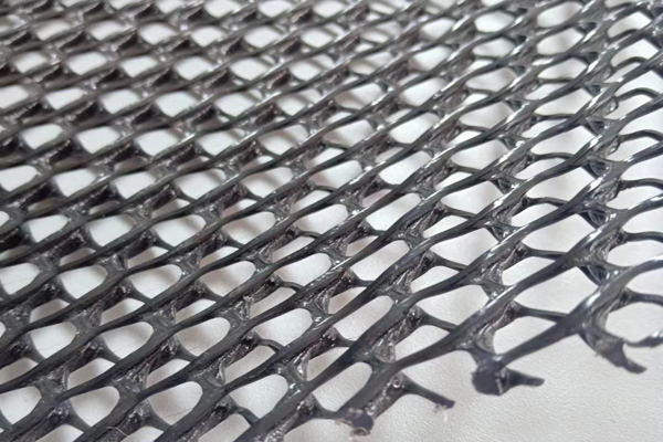 三維復合排水網在機場跑道中的應用 第1張