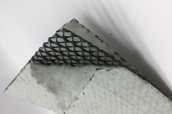 三維復合排水網能不能防淤堵呢？  第1張